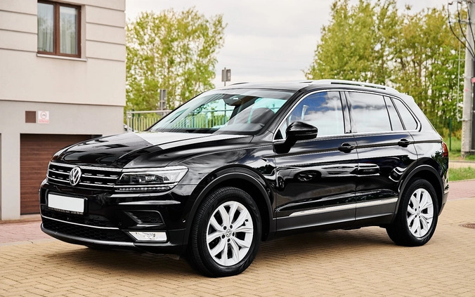 Volkswagen Tiguan cena 79700 przebieg: 213000, rok produkcji 2016 z Płock małe 781
